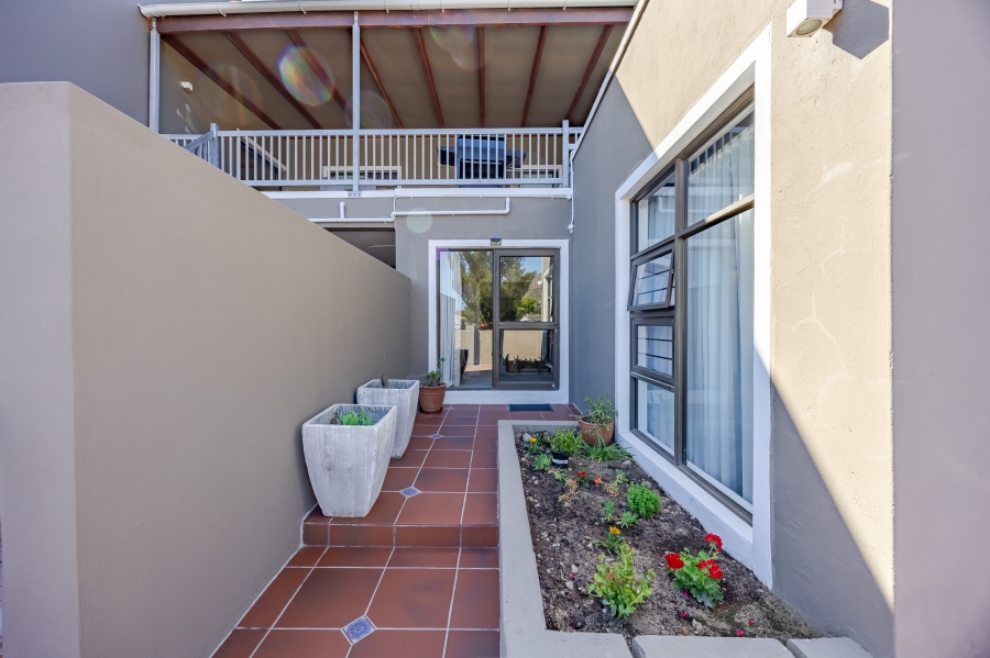 2 Bedroom Property for Sale in Capri Western Cape